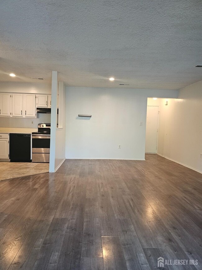 Photo - 2307 Aspen Dr
