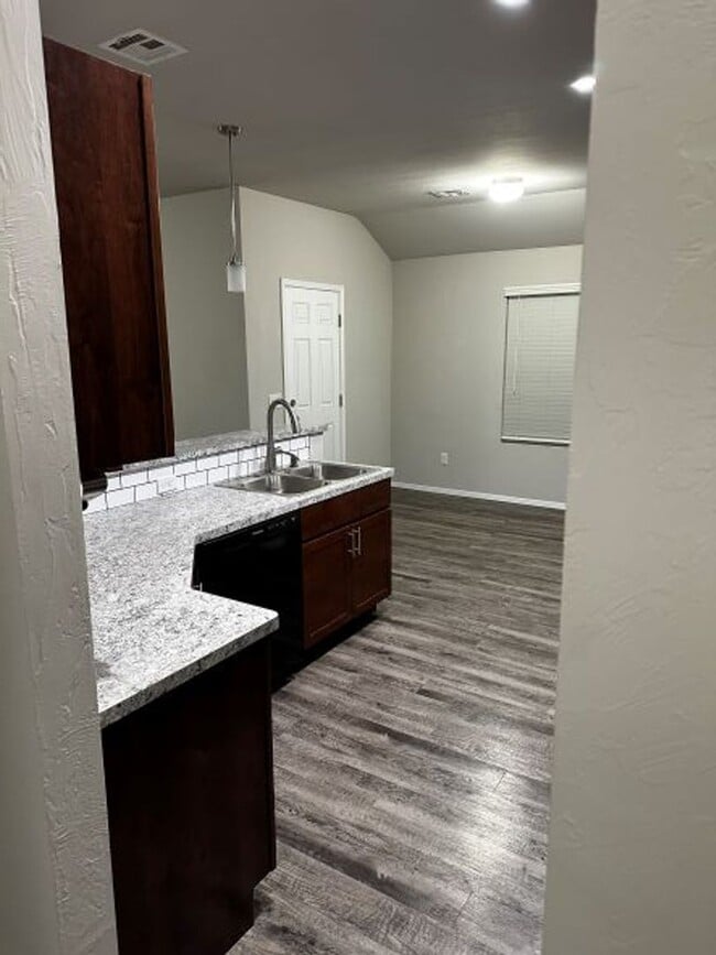 Photo - Open Floor Plan - Great Location - Putnam City Schools