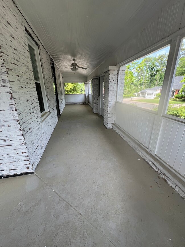 Photo - 214 W Buena Vista Ave