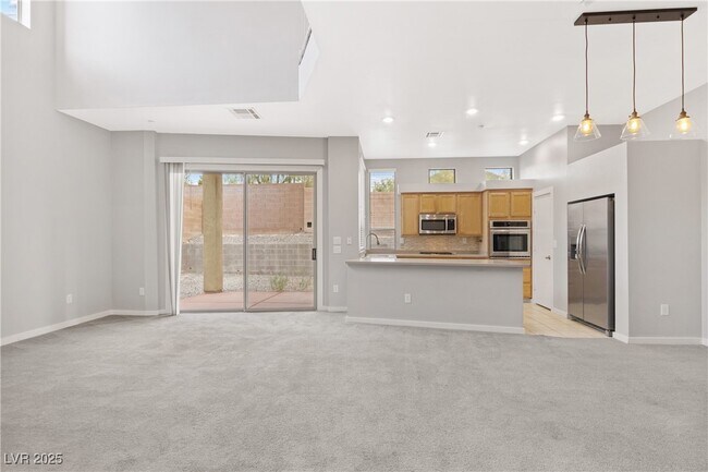 Photo - 6472 Spiced Butter Rum St