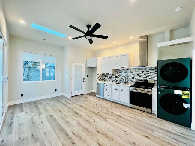 Photo - 510 E Oak Ave Apartamento Unidad 510 1/4