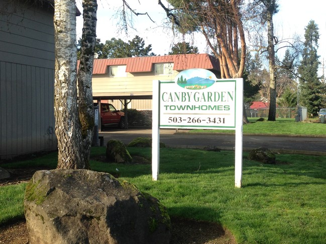 Canby Gardens Townhomes - Canby Gardens Townhomes