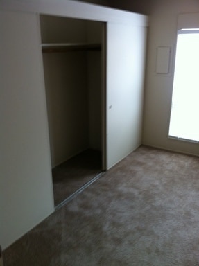 (690) Circle Court - 1 Bedroom / 1 Bathroom - (690) Circle Court - 1 Bedroom / 1 Bathroom Apartment Unit J05