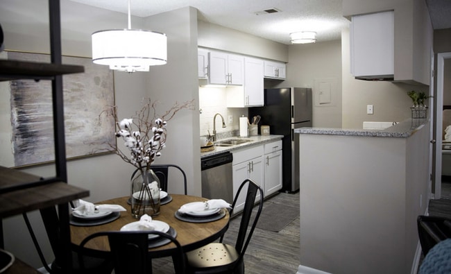 Dining Room/Kitchen