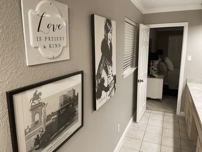 Photo - 2800 Country Club Dr
