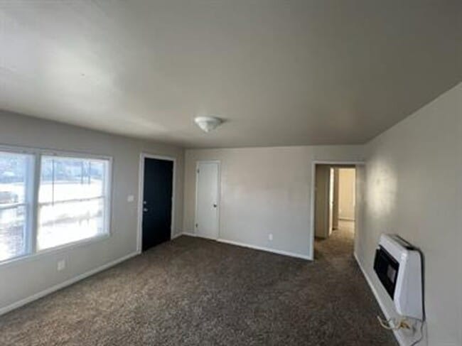 Photo - Charming 2 Bed / 1 Bath Home in Prime SW OKC Location