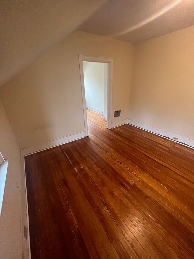 Photo - 3523 Clifton Ave Unit 3523 #3