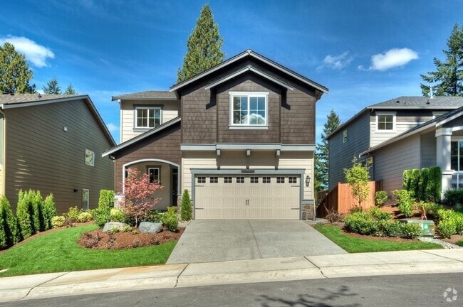 Building Photo - 4 Bed and 2.5 Bath Stunning Single-family ... Rental