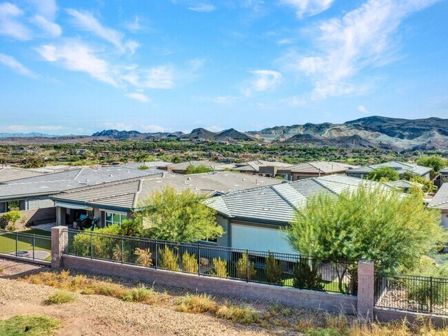 Photo - Immaculate 2600 sq. ft. single story 2 bed...