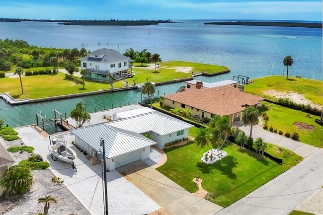 Photo - 1915 Pennsylvania Ave