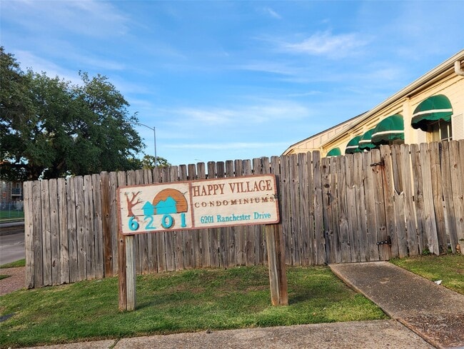 Photo - 6201 Ranchester Dr Unit 29