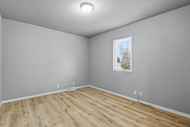 Photo - 2104 Prairie Ave