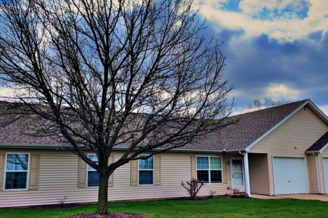 Photo - Bogart Landing