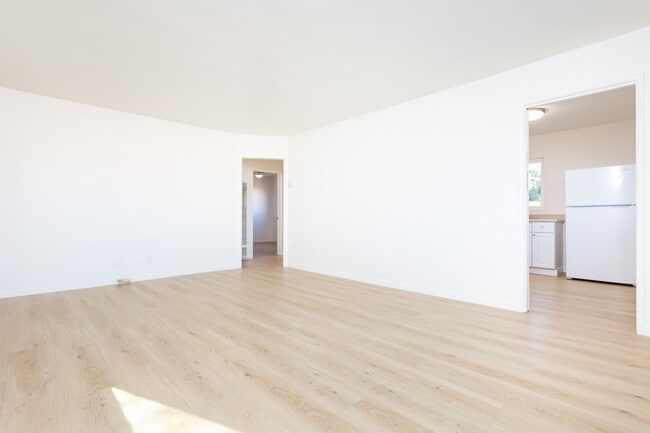 Photo - Cherokee Unit 3747 Cherokee Ave