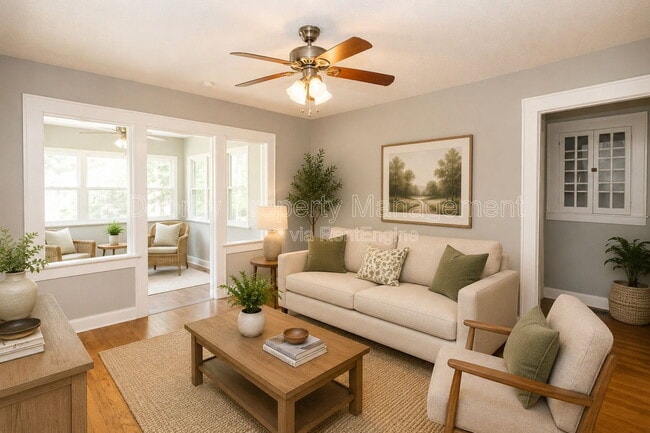 Photo - 1812 John Ross Rd
