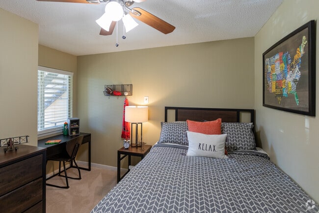 4BR, 2BA - 1,200SF