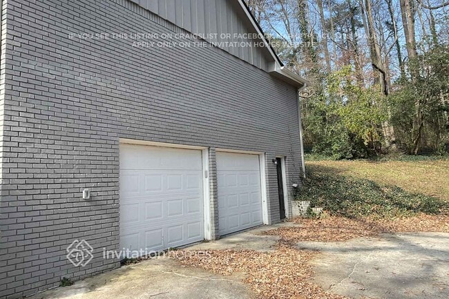 Photo - 460 Glendale Ct SW