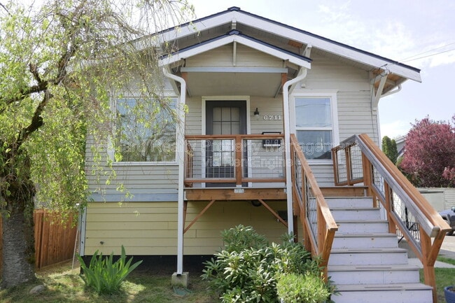 Building Photo - 6711 4th Ave NW