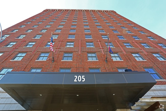 The Railton Apartments