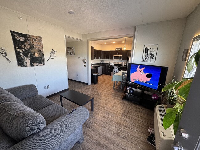 458 N Creek Dr Unit 212
