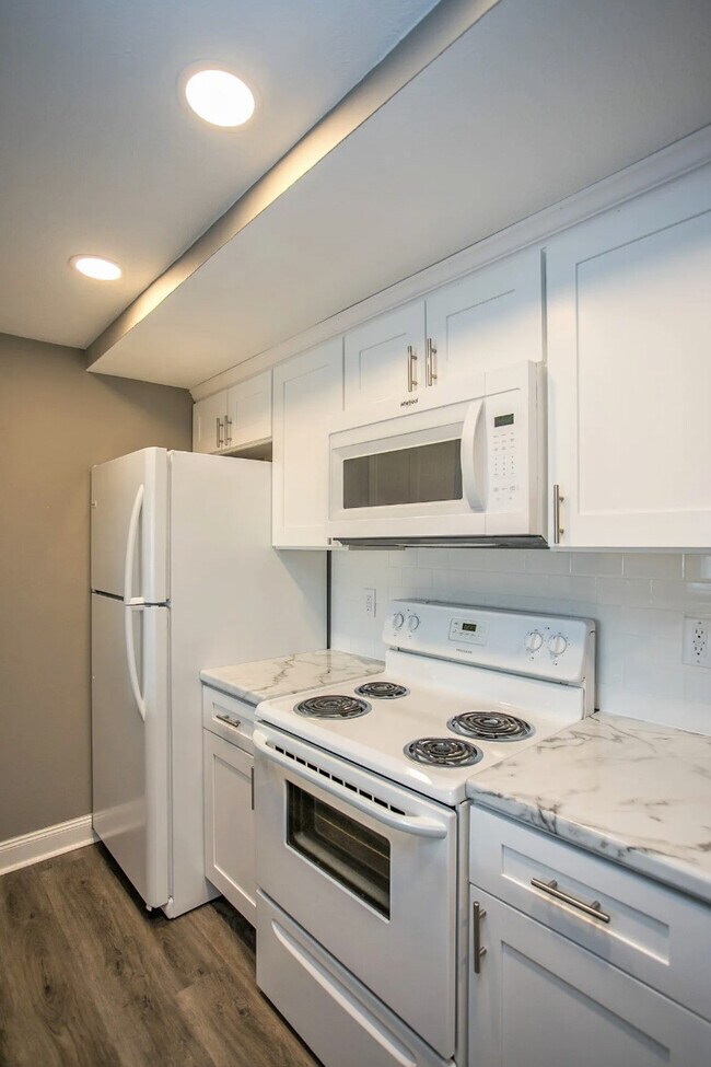 Photo - Sheldon Park Apartments