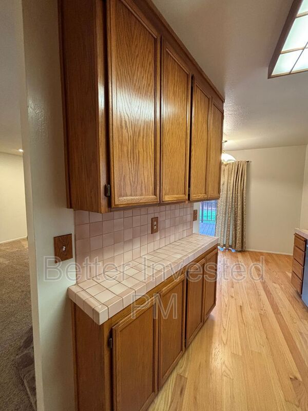 Photo - 1912 Cooper Dr