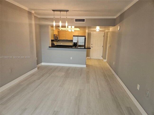 Photo - 140 S Dixie Hwy Unit 822