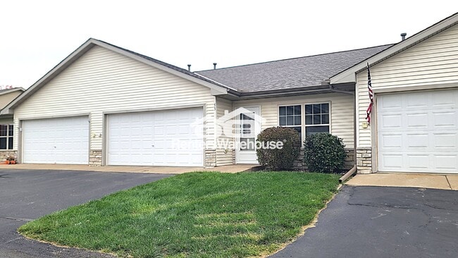 Building Photo - 280 Cedar St