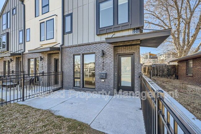 Photo - 1405 Yates St Townhome