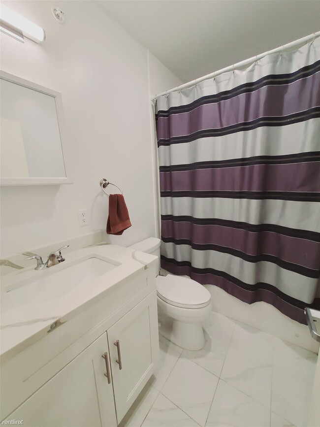 Photo - Studio, 1 bath Condo - 898 Hope St Unit 4 Unit 4