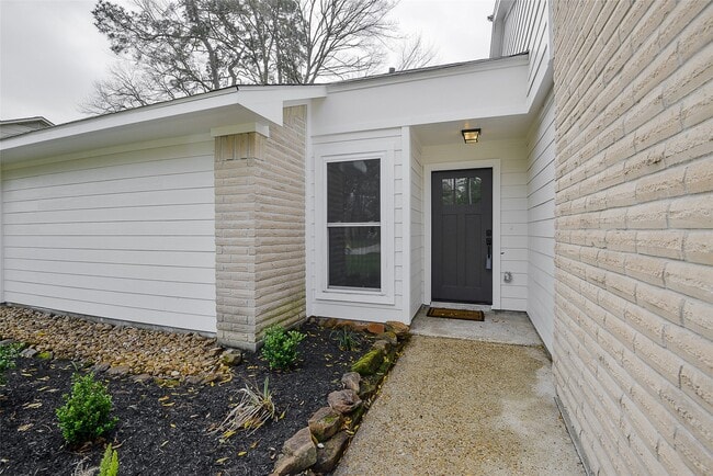 Photo - 3230 Golden Leaf Dr
