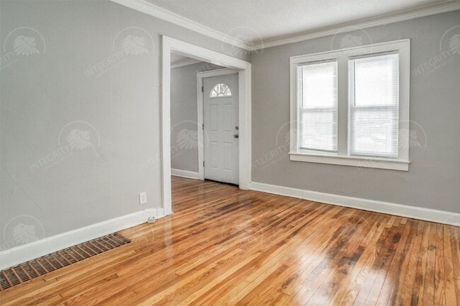 Photo - 3708 E 61st St