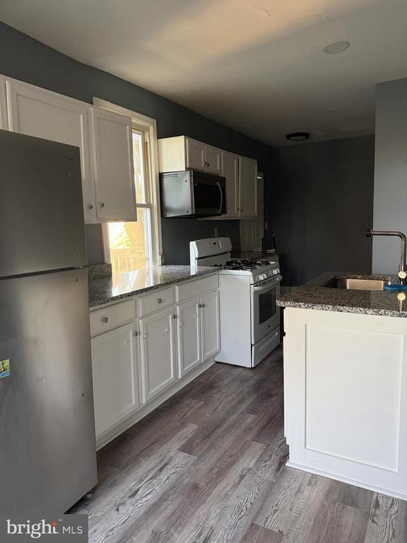 Photo - 2906 Grindon Ave