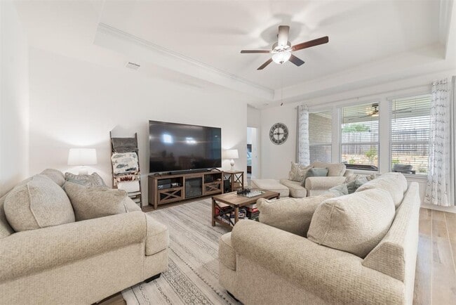 Photo - 238 Barnhill Lp