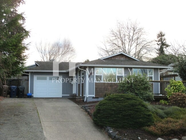 Building Photo - 5002 N 39th St