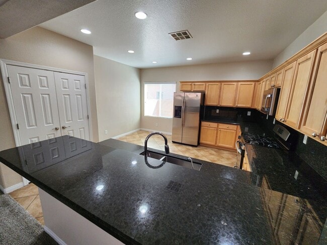 Photo - Spacious 3Bed/2Bath/2Car home nestled in the desirable Anthem Highlands Community