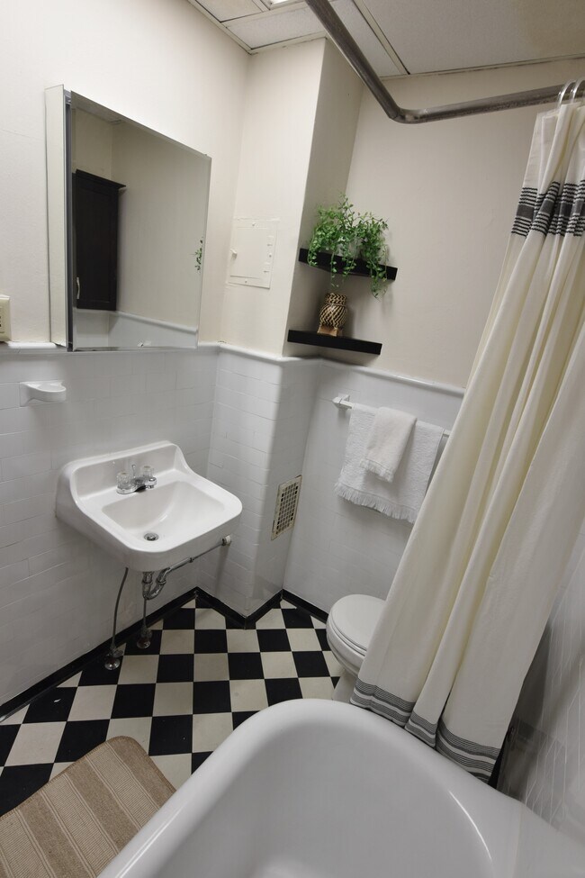 Bathroom * Staged Apartment