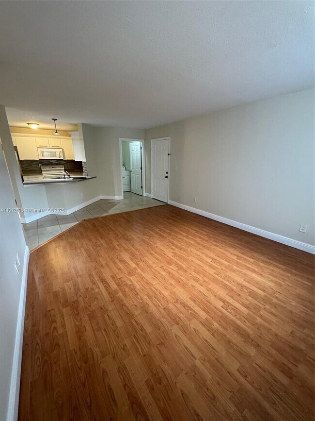 Photo - 4025 W McNab Rd Unit E109