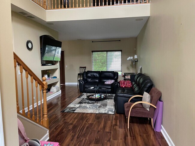 Photo - 2277 Stoughton Dr
