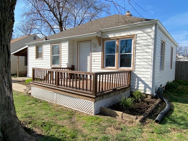 Building Photo - 5422 E 20th Pl