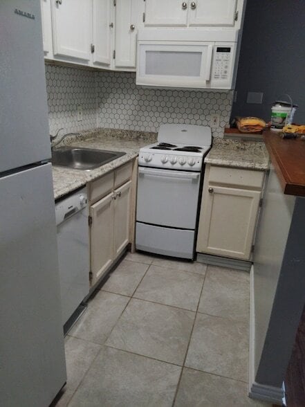 Photo - 9809 Walnut St Unit E305