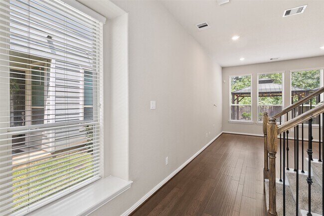 Photo - 134 Moon Dance Ct