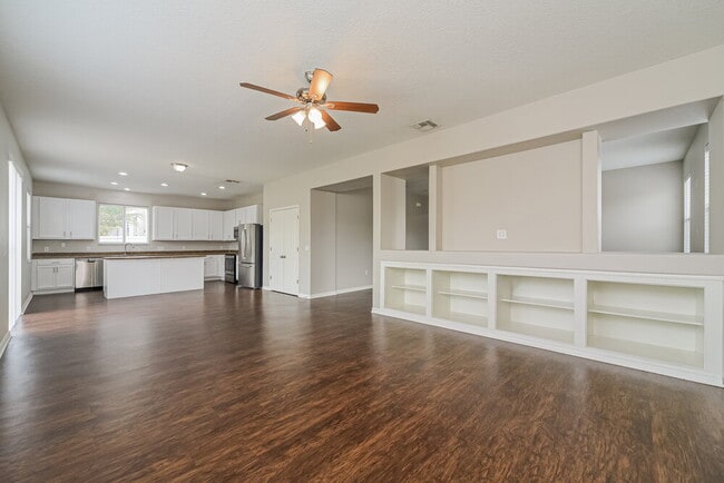 Photo - 2701 Amanda Kay Way