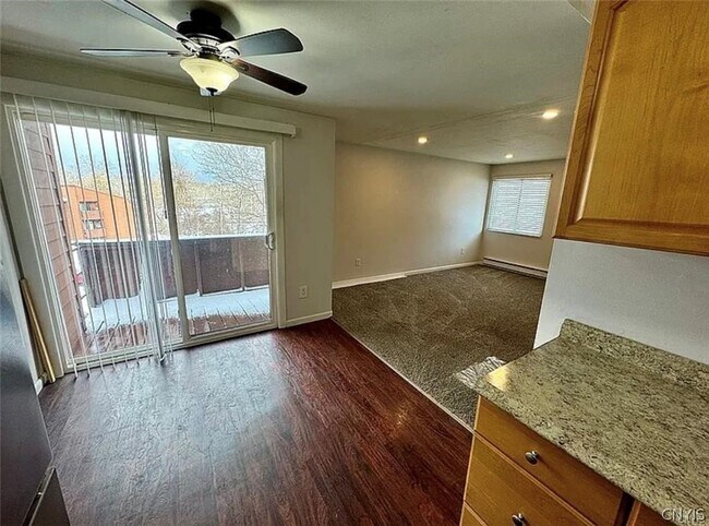 Photo - 343 Village Blvd N