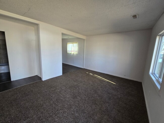 Photo - 2 bed 1 bath house!