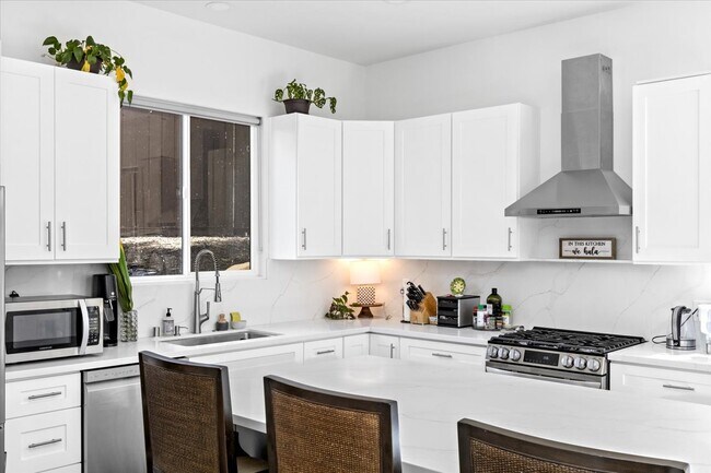 Photo - 14248 Via Michelangelo Unit 14250