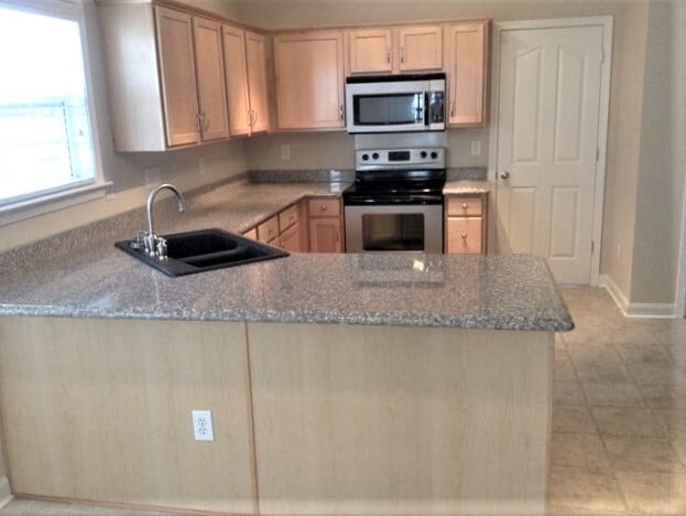 Photo - 8244 Chatham Oaks Dr