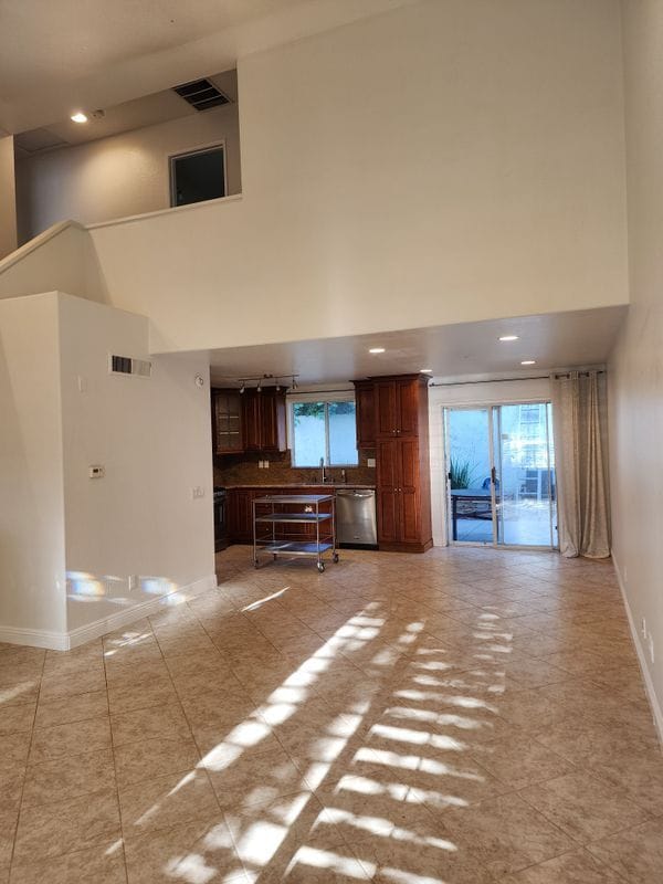 Photo - 360 N Pauline St