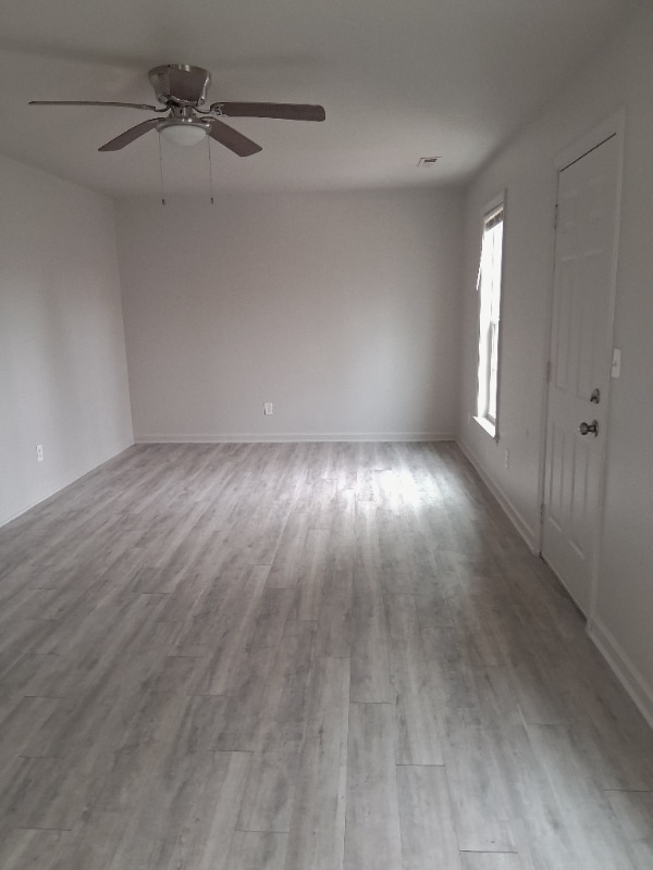 Photo - 200 Greenbriar Rd Unidad L