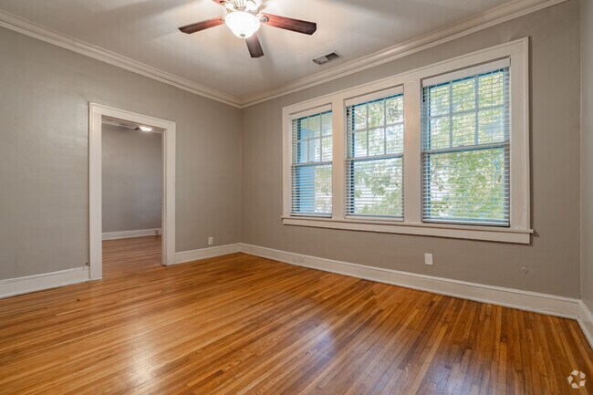 1BR, 1BA - Living Room